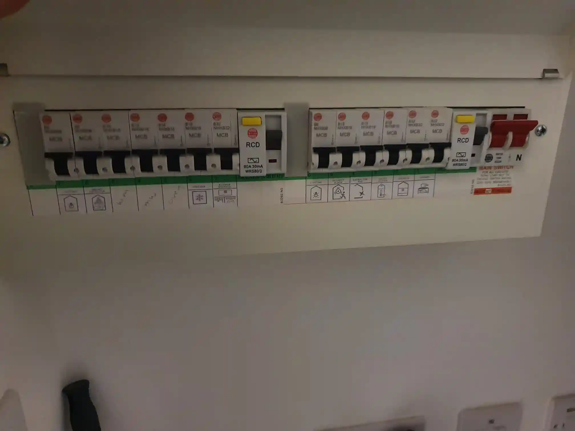 Emergency Electrician 24 hour battersea